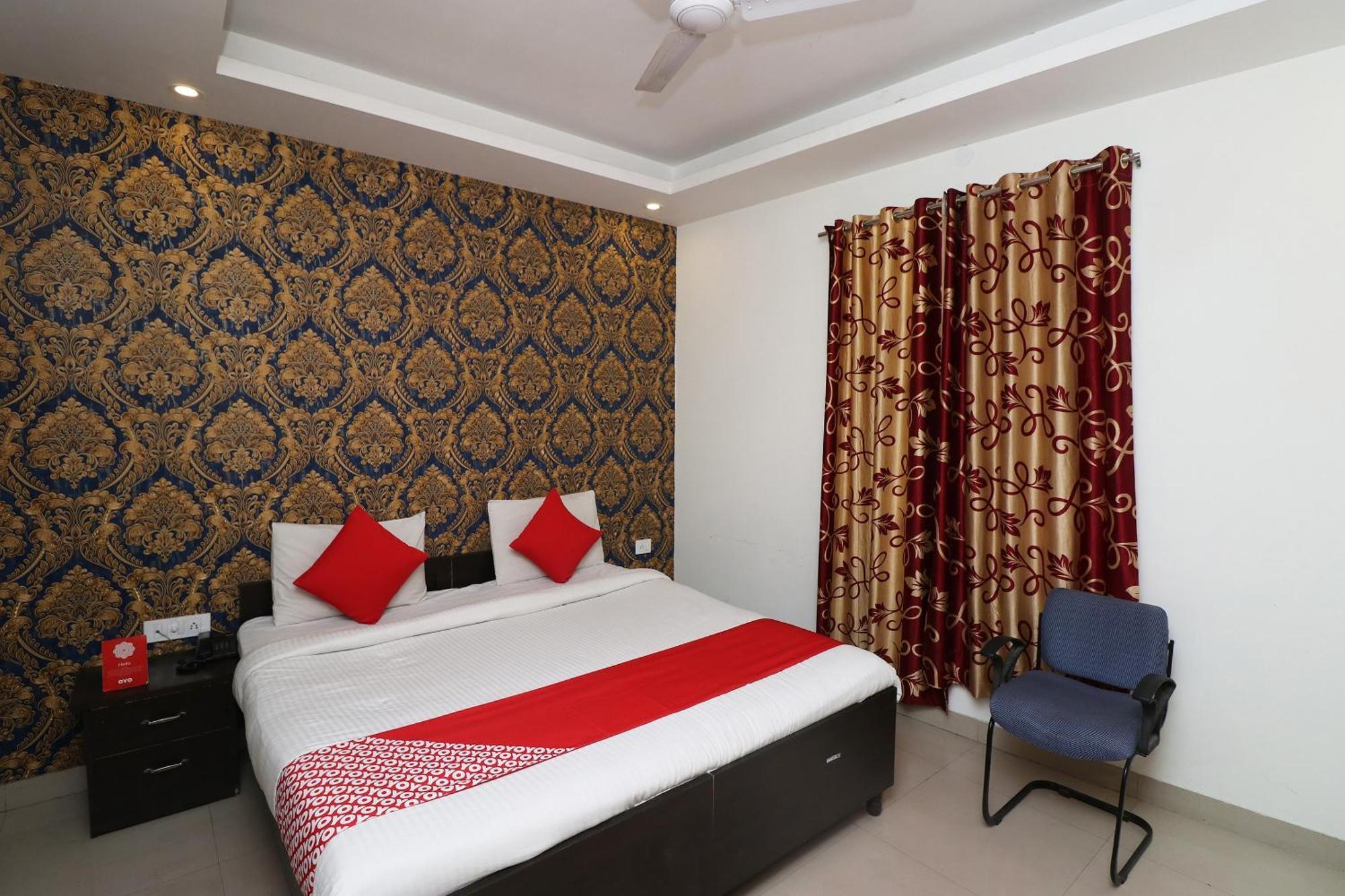Oyo Flagship Hotel Daimond New Delhi Bagian luar foto
