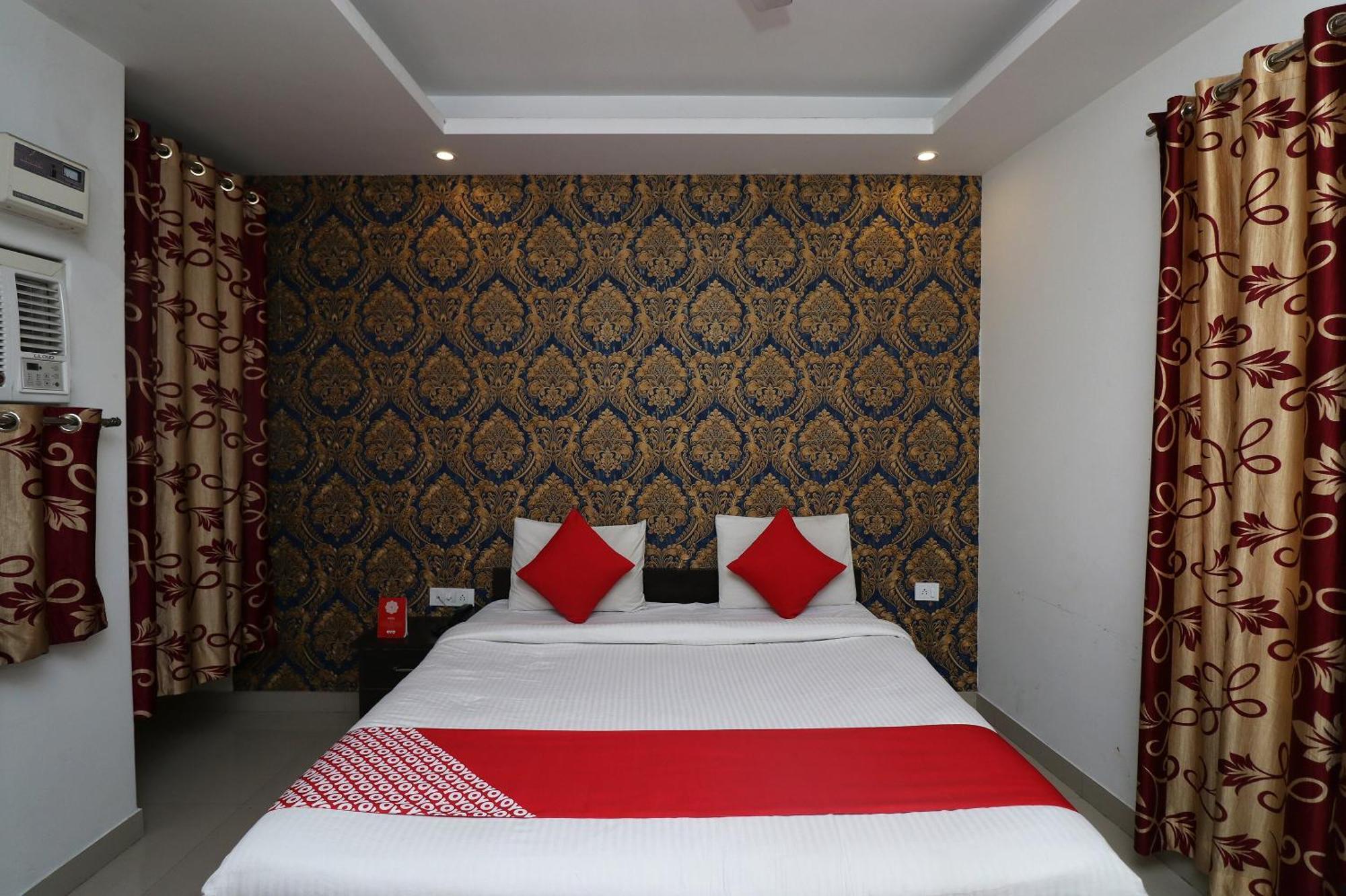 Oyo Flagship Hotel Daimond New Delhi Bagian luar foto